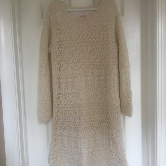 GIRLS Beige Cream Gold Crochet Dress  Sz XL - Picture 2 of 3